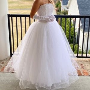 Wedding /debutante dress